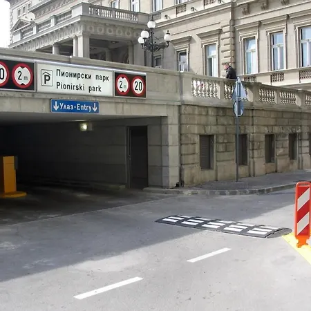 Miha Luxury * Belgrad