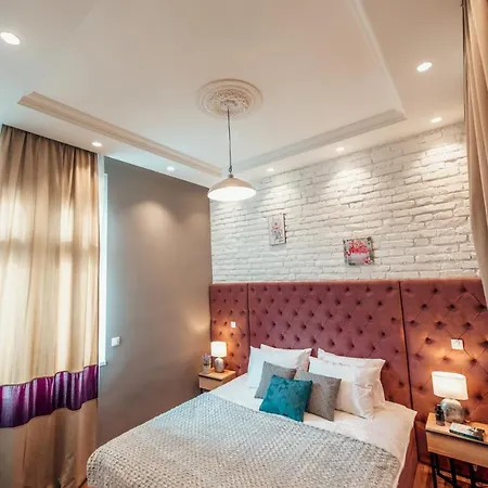 Miha Luxury Apartamento *